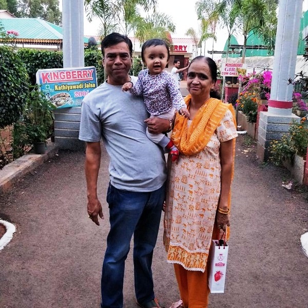 Thiya Rajopadhye Kharadi Parent Testimonials